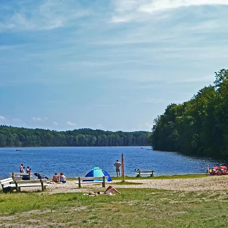 펜션 Villen Am See - 4-raum Hauser Dhh Sudwind *